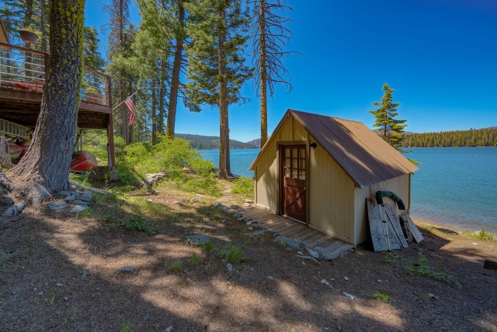 Bucks Lake, California, 95971, United States, 3 Bedrooms Bedrooms, ,2 BathroomsBathrooms,Residential,Forsale,1936749