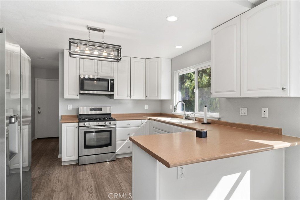 Hemet, California, 92544, United States, 4 Bedrooms Bedrooms, ,2.5 BathroomsBathrooms,Residential,Forsale,1953041
