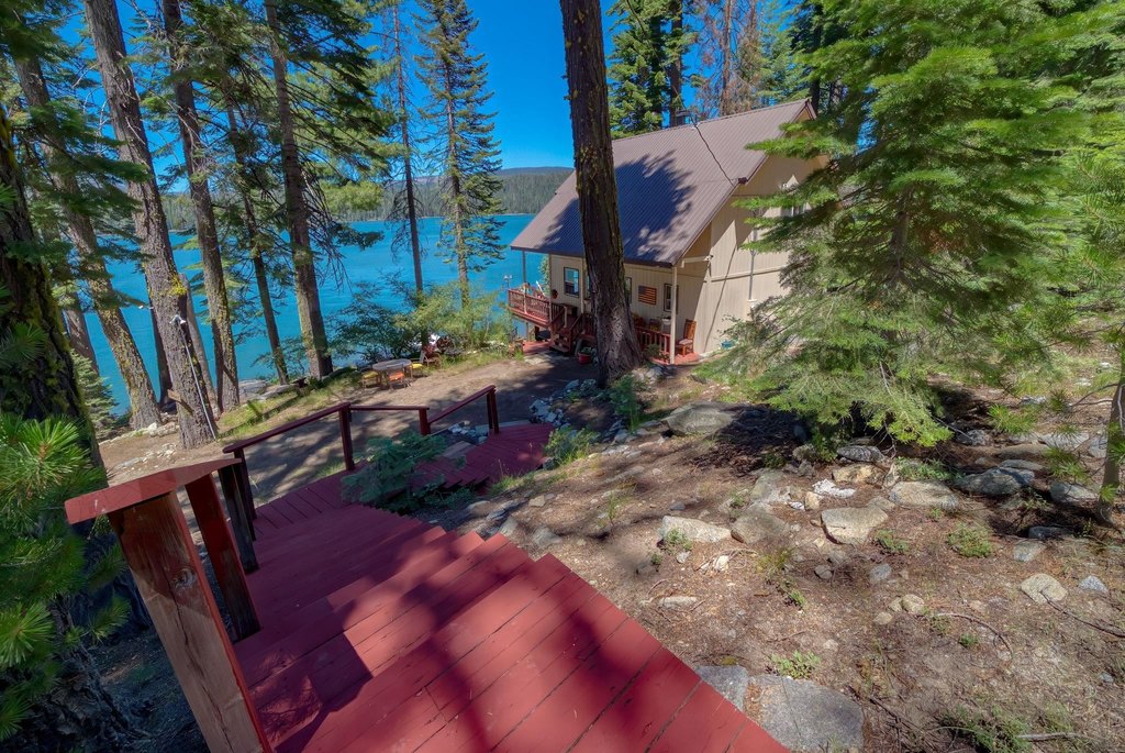 Bucks Lake, California, 95971, United States, 3 Bedrooms Bedrooms, ,2 BathroomsBathrooms,Residential,Forsale,1936749