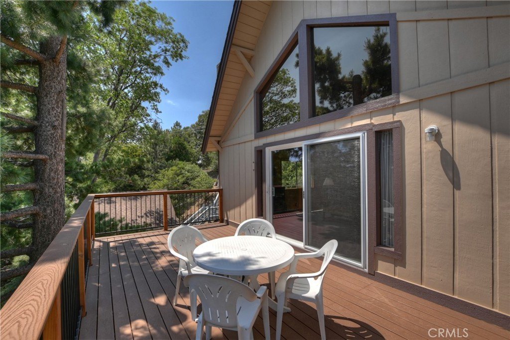 Lake Arrowhead, California, 92352, United States, 3 Bedrooms Bedrooms, ,1.5 BathroomsBathrooms,Residential,Forsale,1886311