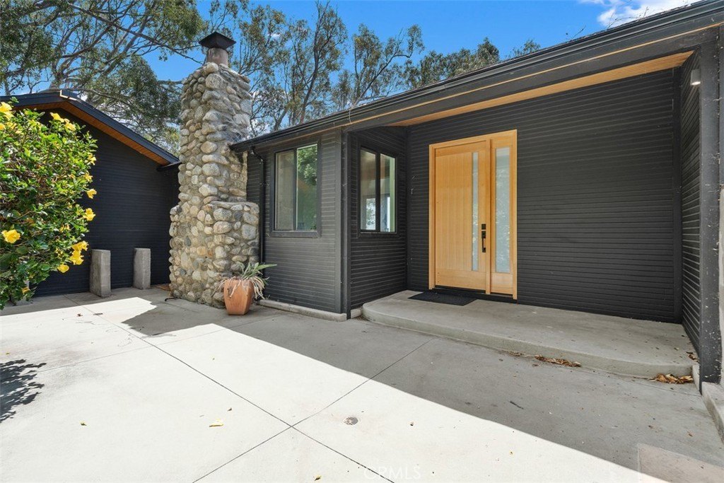 Malibu, California, 90265, United States, 8 Bedrooms Bedrooms, ,7.5 BathroomsBathrooms,Residential,Forsale,2001446