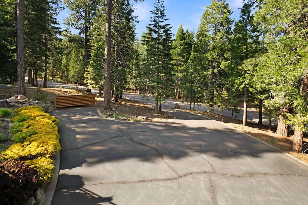 Lake Almanor West, California, 96020, United States, 3 Bedrooms Bedrooms, ,2 BathroomsBathrooms,Residential,Forsale,1888838