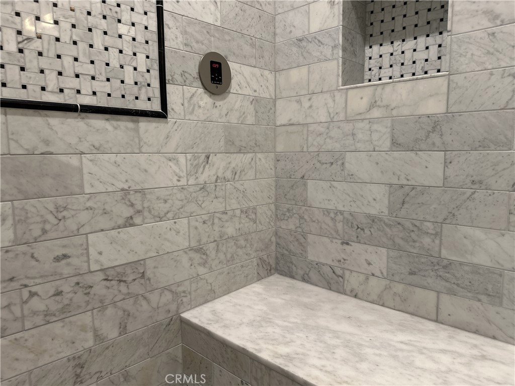 Lake Arrowhead, California, 92352, United States, 4 Bedrooms Bedrooms, ,3.5 BathroomsBathrooms,Residential,Forsale,1908065