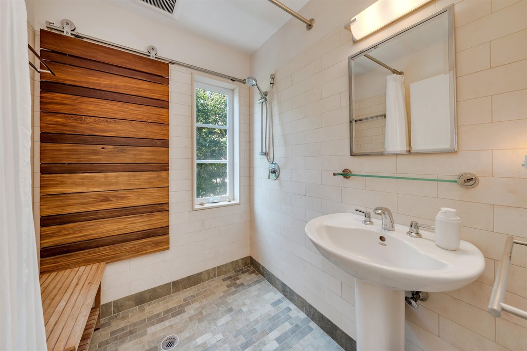 Cape May Point, New Jersey, 08212, United States, 4 Bedrooms Bedrooms, ,3 BathroomsBathrooms,Residential,Forsale,2003957