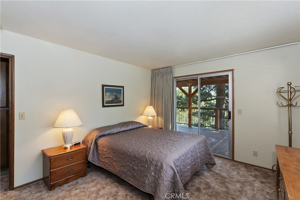 Lake Arrowhead, California, 92352, United States, 3 Bedrooms Bedrooms, ,1.5 BathroomsBathrooms,Residential,Forsale,1886311