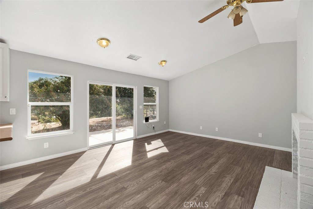 Hemet, California, 92544, United States, 4 Bedrooms Bedrooms, ,2.5 BathroomsBathrooms,Residential,Forsale,1953041