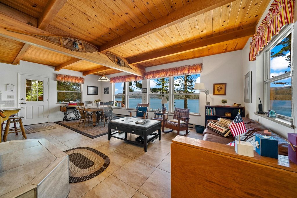 Bucks Lake, California, 95971, United States, 3 Bedrooms Bedrooms, ,2 BathroomsBathrooms,Residential,Forsale,1936749