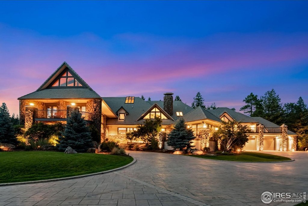 Evergreen, Colorado, 80439, United States, 6 Bedrooms Bedrooms, ,6.5 BathroomsBathrooms,Residential,Forsale,1903101