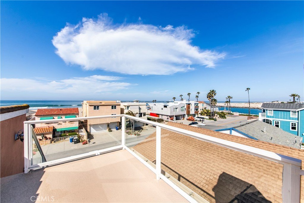 Oxnard, California, 93035, United States, 5 Bedrooms Bedrooms, ,3.5 BathroomsBathrooms,Residential,Forsale,1941493