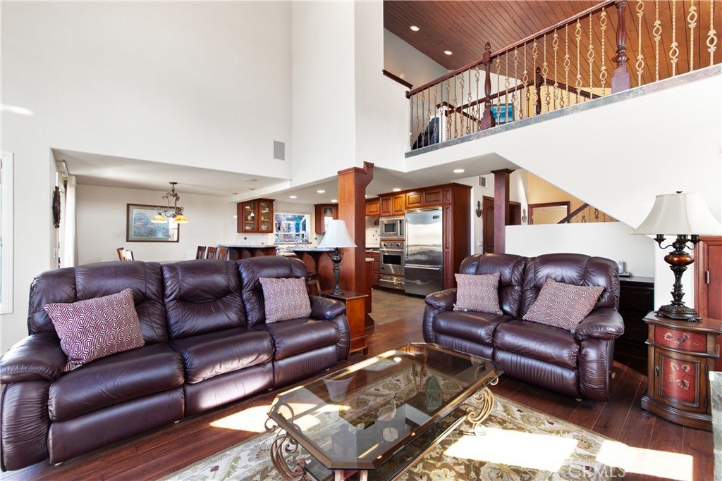 Oxnard, California, 93035, United States, 5 Bedrooms Bedrooms, ,3.5 BathroomsBathrooms,Residential,Forsale,1941493