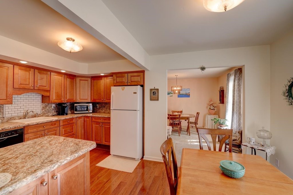 West Cape May, New Jersey, 08204, United States, 3 Bedrooms Bedrooms, ,1.5 BathroomsBathrooms,Residential,Forsale,1967262