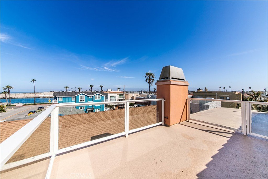 Oxnard, California, 93035, United States, 5 Bedrooms Bedrooms, ,3.5 BathroomsBathrooms,Residential,Forsale,1941493