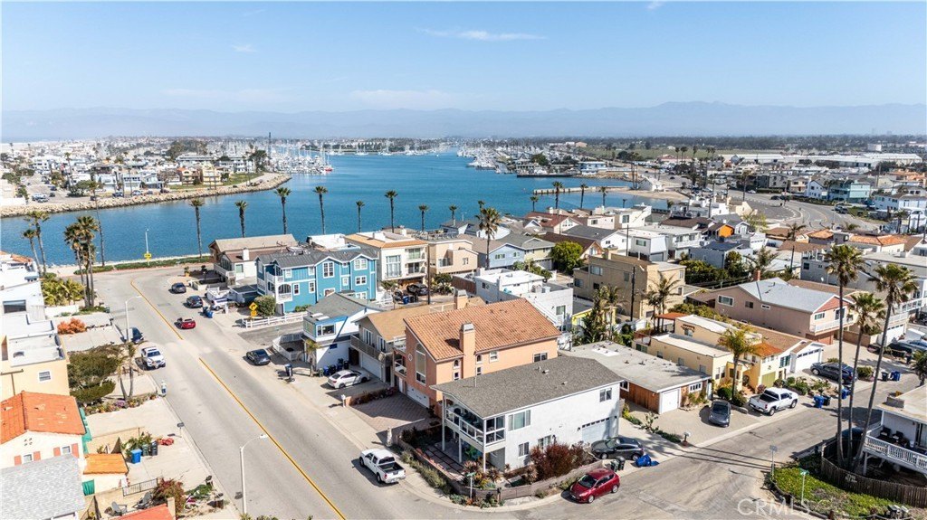 Oxnard, California, 93035, United States, 5 Bedrooms Bedrooms, ,3.5 BathroomsBathrooms,Residential,Forsale,1941493