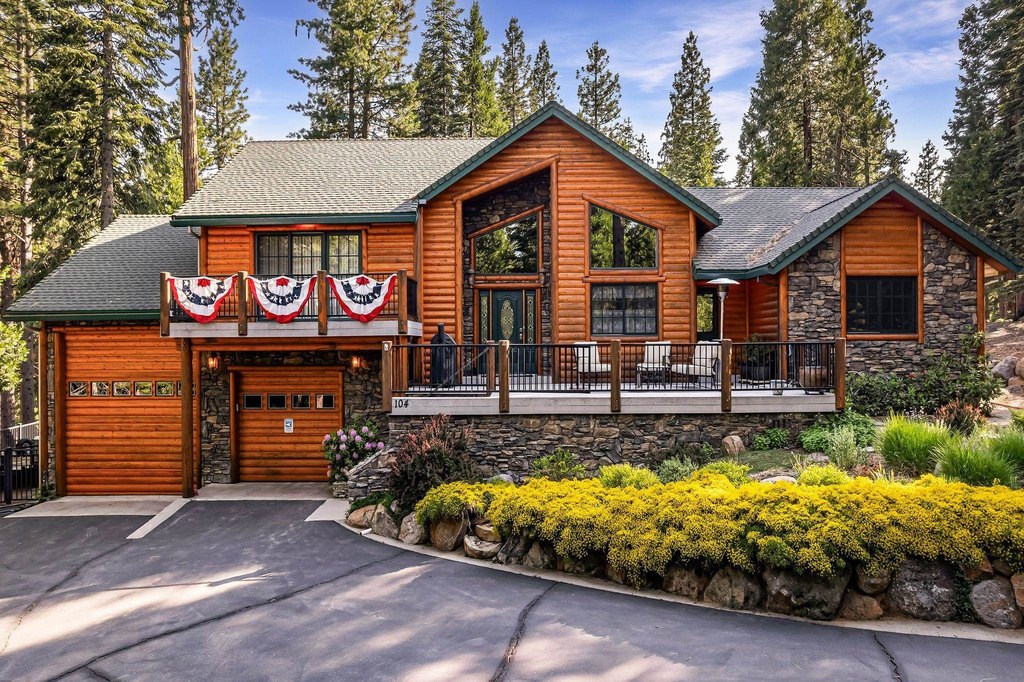 Lake Almanor West, California, 96020, United States, 3 Bedrooms Bedrooms, ,2 BathroomsBathrooms,Residential,Forsale,1888838