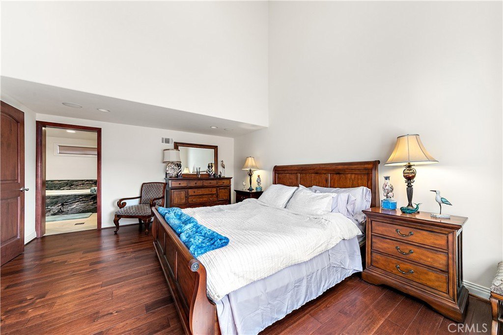 Oxnard, California, 93035, United States, 5 Bedrooms Bedrooms, ,3.5 BathroomsBathrooms,Residential,Forsale,1941493