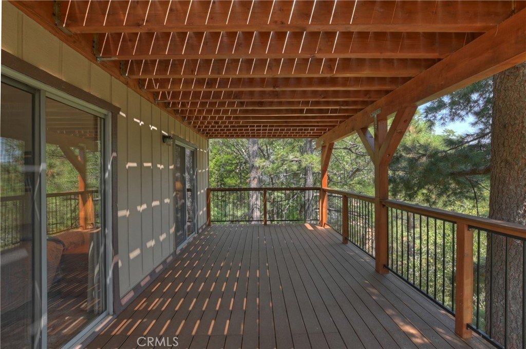Lake Arrowhead, California, 92352, United States, 3 Bedrooms Bedrooms, ,1.5 BathroomsBathrooms,Residential,Forsale,1886311