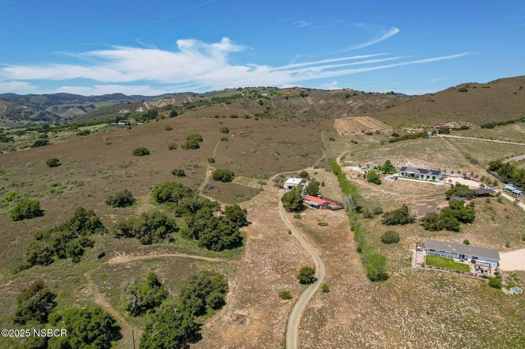 Buellton, California, 93427, United States, 2 Bedrooms Bedrooms, ,2 BathroomsBathrooms,Residential,Forsale,1883953