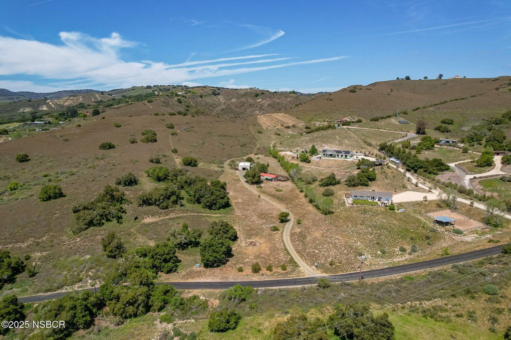 Buellton, California, 93427, United States, 2 Bedrooms Bedrooms, ,2 BathroomsBathrooms,Residential,Forsale,1883953