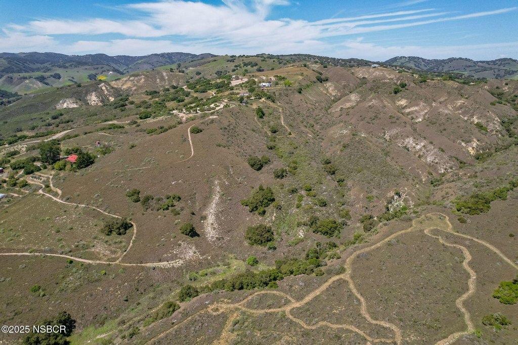 Buellton, California, 93427, United States, 2 Bedrooms Bedrooms, ,2 BathroomsBathrooms,Residential,Forsale,1883953