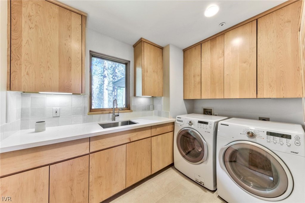 Incline Village, Nevada, 89451, United States, 4 Bedrooms Bedrooms, ,4.5 BathroomsBathrooms,Residential,Forsale,1899810