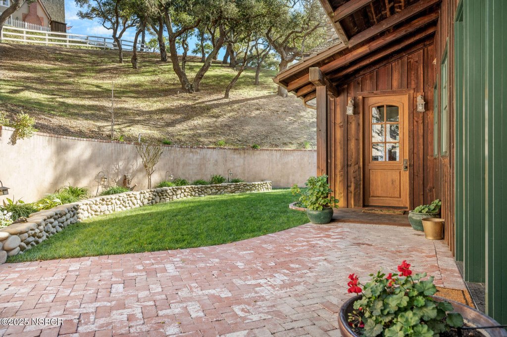 Santa Ynez, California, 93460, United States, 3 Bedrooms Bedrooms, ,5 BathroomsBathrooms,Residential,Forsale,1883947