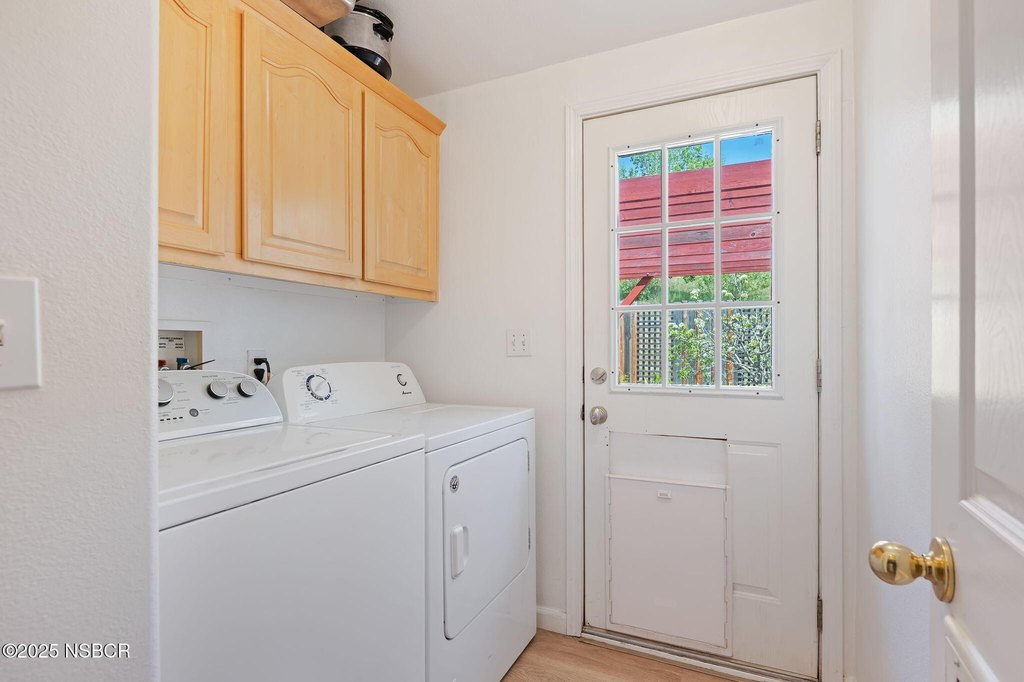 Buellton, California, 93427, United States, 2 Bedrooms Bedrooms, ,2 BathroomsBathrooms,Residential,Forsale,1883953