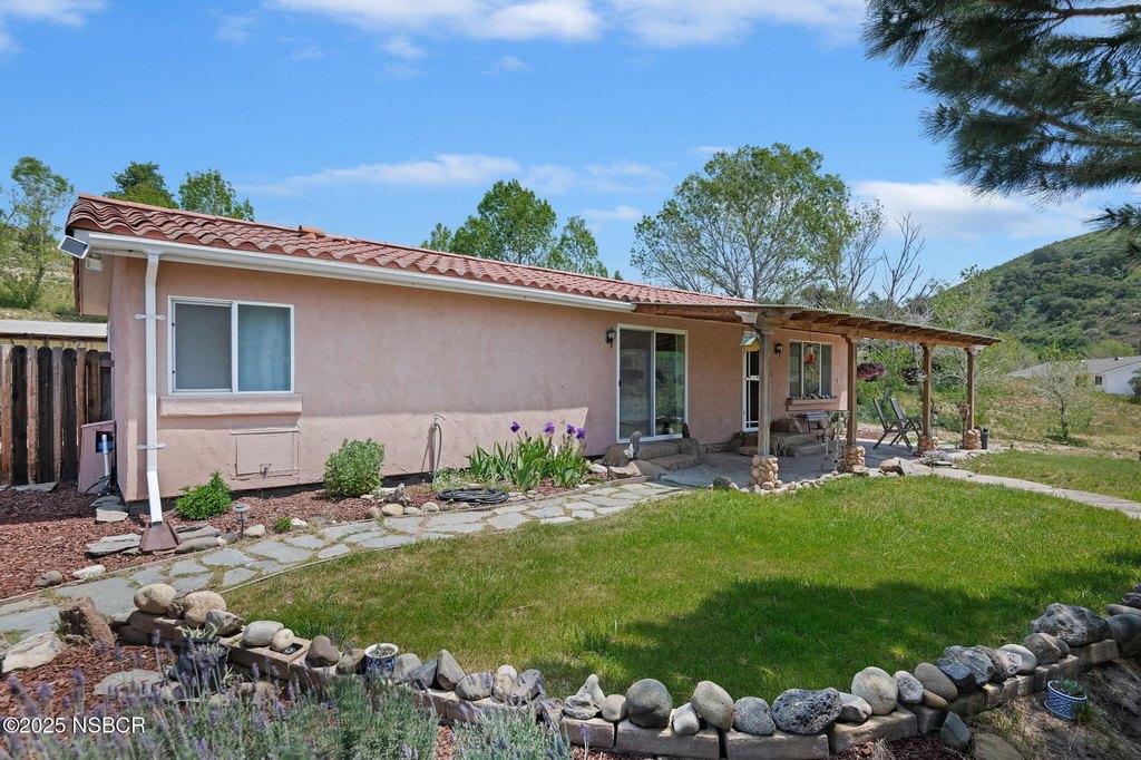 Buellton, California, 93427, United States, 2 Bedrooms Bedrooms, ,2 BathroomsBathrooms,Residential,Forsale,1883953