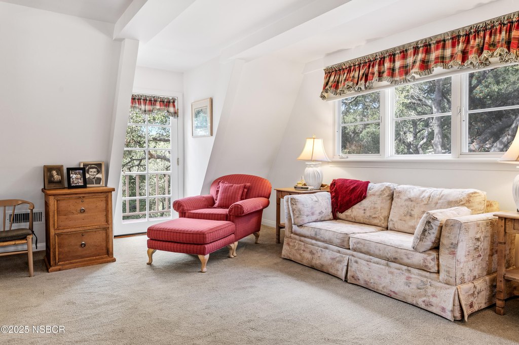 Santa Ynez, California, 93460, United States, 3 Bedrooms Bedrooms, ,5 BathroomsBathrooms,Residential,Forsale,1883947