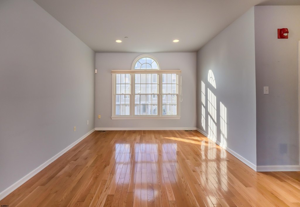 Atlantic City, New Jersey, 08401, United States, 3 Bedrooms Bedrooms, ,2.5 BathroomsBathrooms,Residential,Forsale,1993987