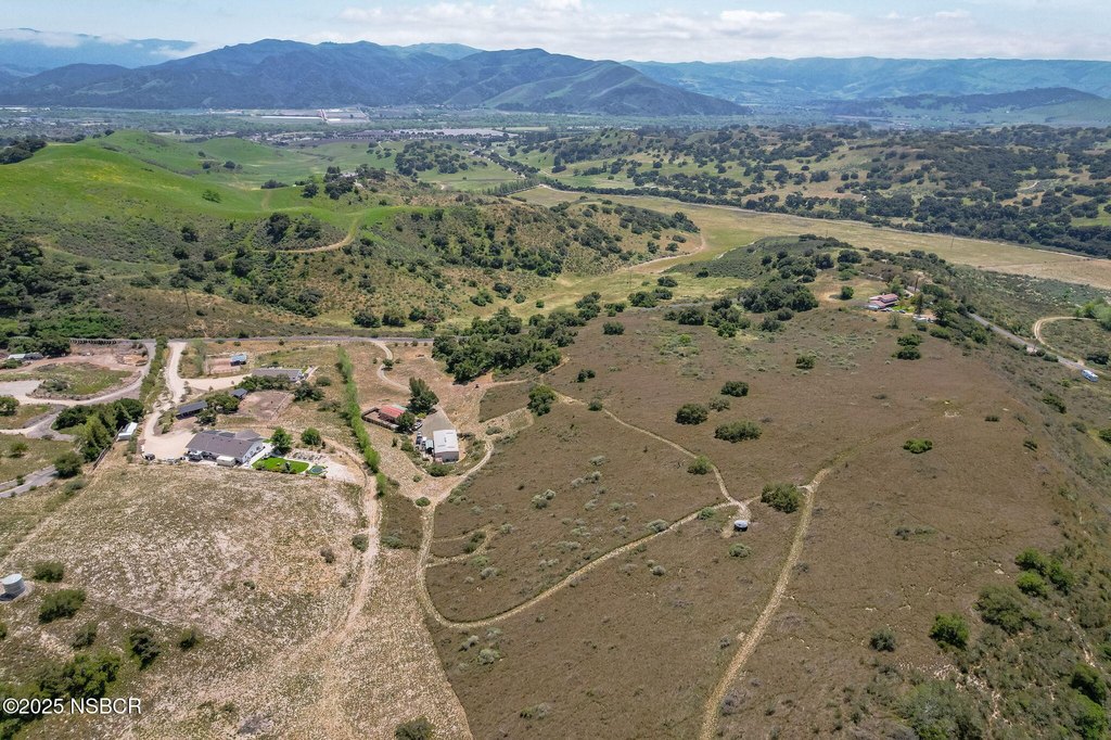 Buellton, California, 93427, United States, 2 Bedrooms Bedrooms, ,2 BathroomsBathrooms,Residential,Forsale,1883953