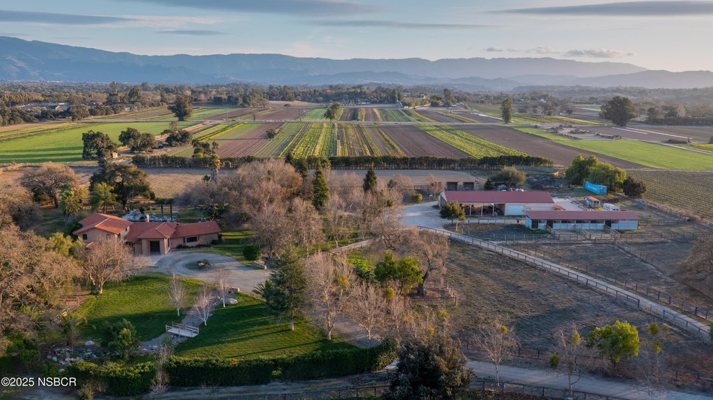 Los Olivos, California, 93441, United States, 5 Bedrooms Bedrooms, ,4 BathroomsBathrooms,Residential,Forsale,1883949