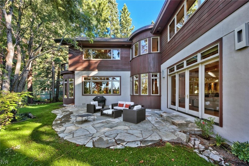 Incline Village, Nevada, 89451, United States, 4 Bedrooms Bedrooms, ,4.5 BathroomsBathrooms,Residential,Forsale,1899810