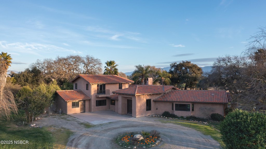 Los Olivos, California, 93441, United States, 5 Bedrooms Bedrooms, ,4 BathroomsBathrooms,Residential,Forsale,1883949