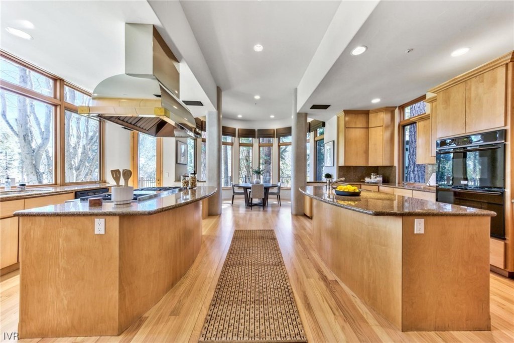 Incline Village, Nevada, 89451, United States, 4 Bedrooms Bedrooms, ,4.5 BathroomsBathrooms,Residential,Forsale,1899810