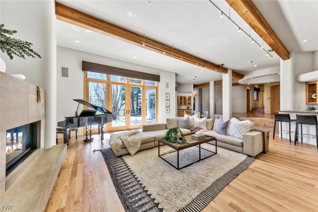 Incline Village, Nevada, 89451, United States, 4 Bedrooms Bedrooms, ,4.5 BathroomsBathrooms,Residential,Forsale,1899810