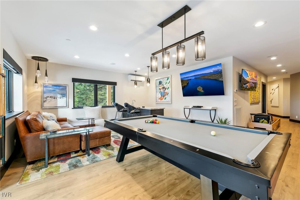 Incline Village, Nevada, 89451, United States, 5 Bedrooms Bedrooms, ,5.5 BathroomsBathrooms,Residential,Forsale,1899809