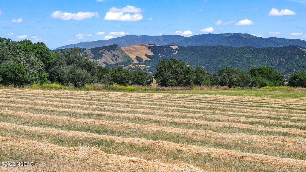 Santa Ynez, California, 93460, United States, 3 Bedrooms Bedrooms, ,2 BathroomsBathrooms,Residential,Forsale,1883948