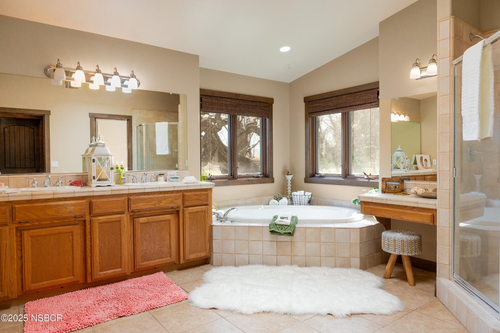 Los Olivos, California, 93441, United States, 5 Bedrooms Bedrooms, ,4 BathroomsBathrooms,Residential,Forsale,1883949