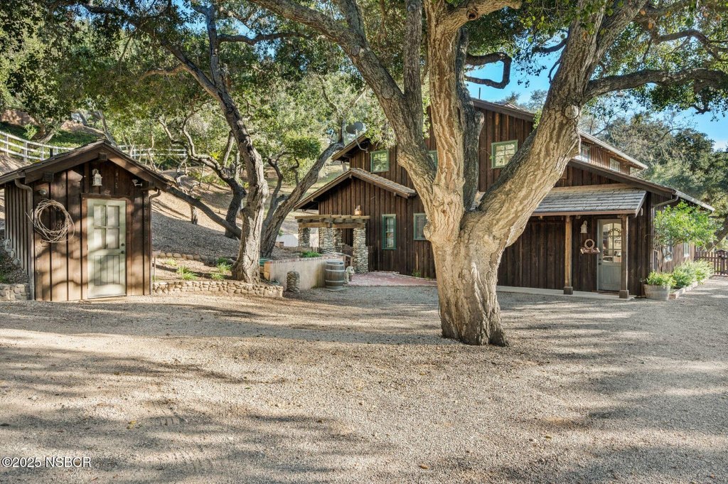Santa Ynez, California, 93460, United States, 3 Bedrooms Bedrooms, ,5 BathroomsBathrooms,Residential,Forsale,1883947