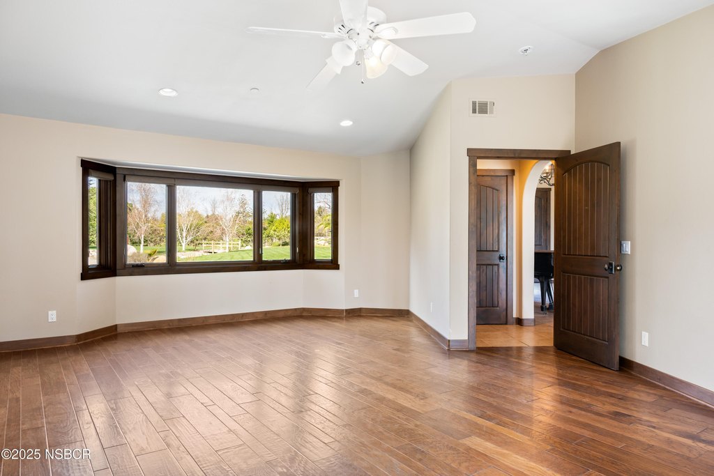 Los Olivos, California, 93441, United States, 5 Bedrooms Bedrooms, ,4 BathroomsBathrooms,Residential,Forsale,1883949