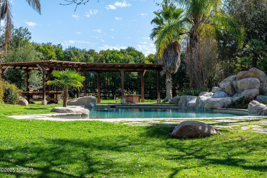 Los Olivos, California, 93441, United States, 5 Bedrooms Bedrooms, ,4 BathroomsBathrooms,Residential,Forsale,1883949