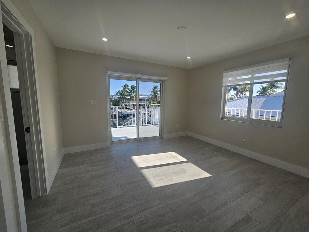 Key Largo, Florida, 33037, United States, 5 Bedrooms Bedrooms, ,3 BathroomsBathrooms,Residential,Forsale,1944355