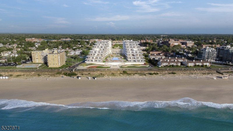 Long Branch City, New Jersey, 07740, United States, 2 Bedrooms Bedrooms, ,2.5 BathroomsBathrooms,Residential,Forsale,1910247