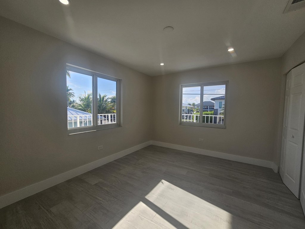 Key Largo, Florida, 33037, United States, 5 Bedrooms Bedrooms, ,3 BathroomsBathrooms,Residential,Forsale,1944355