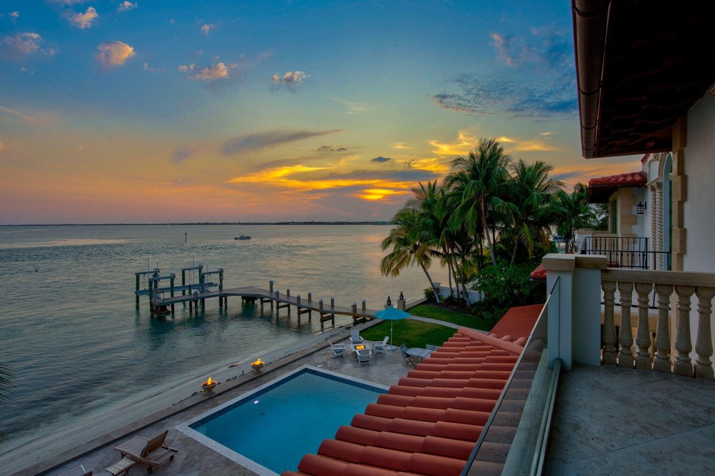 Key Colony, Florida, 33051, United States, 4 Bedrooms Bedrooms, ,4.5 BathroomsBathrooms,Residential,Forsale,2004355