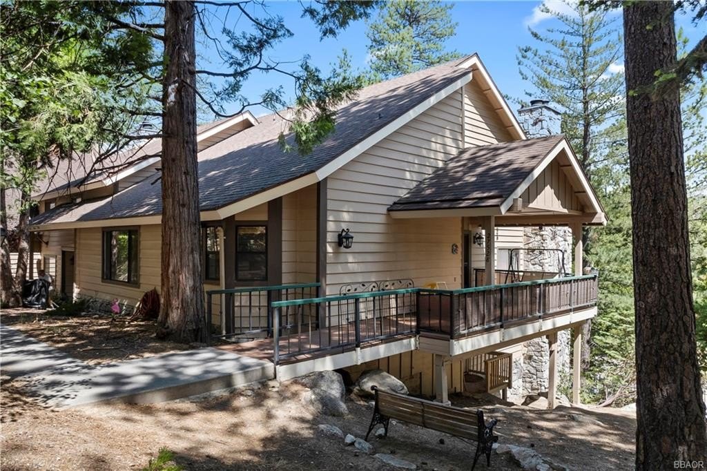 Lake Arrowhead, California, 92352, United States, 3 Bedrooms Bedrooms, ,3 BathroomsBathrooms,Residential,Forsale,1953303