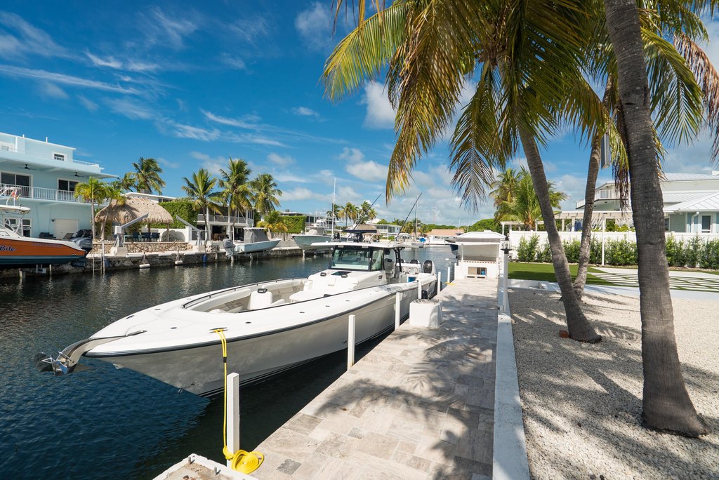 Key Largo, Florida, 33037, United States, 5 Bedrooms Bedrooms, ,3 BathroomsBathrooms,Residential,Forsale,1944355