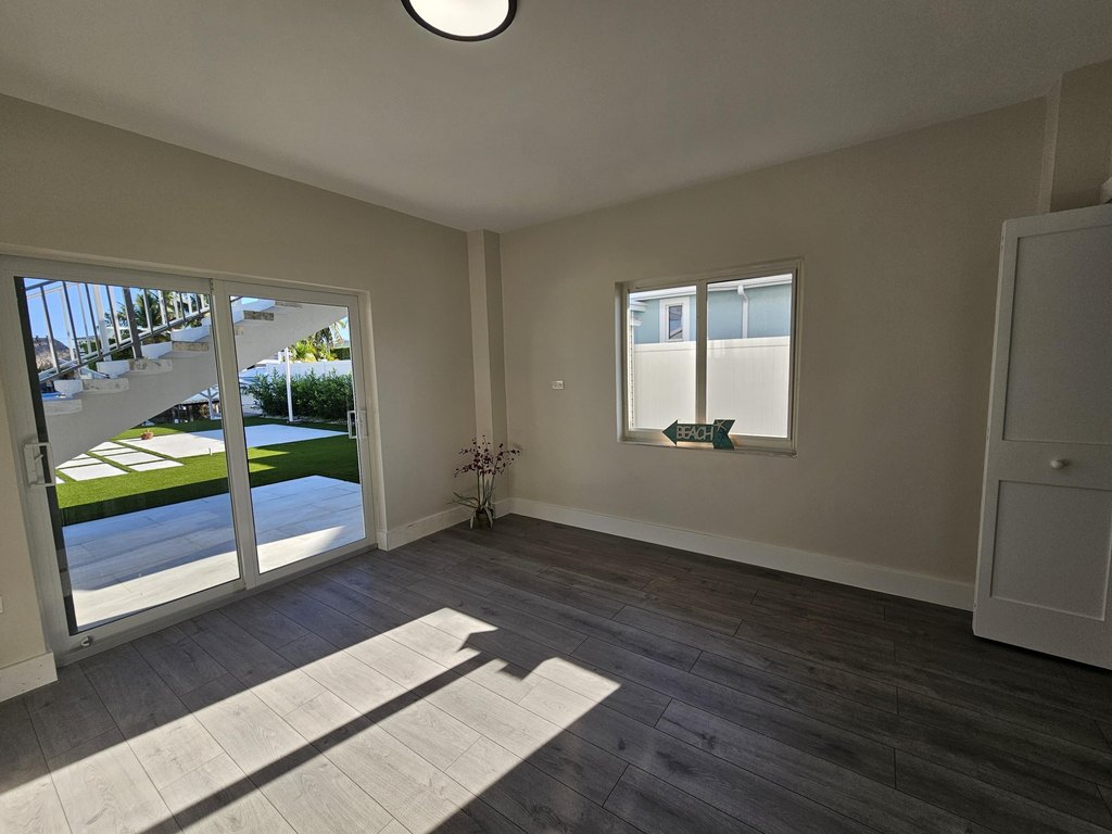 Key Largo, Florida, 33037, United States, 5 Bedrooms Bedrooms, ,3 BathroomsBathrooms,Residential,Forsale,1944355