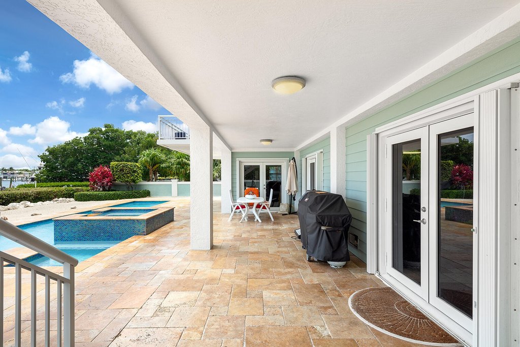 Key Largo, Florida, 33037, United States, 5 Bedrooms Bedrooms, ,4 BathroomsBathrooms,Residential,Forsale,1971977