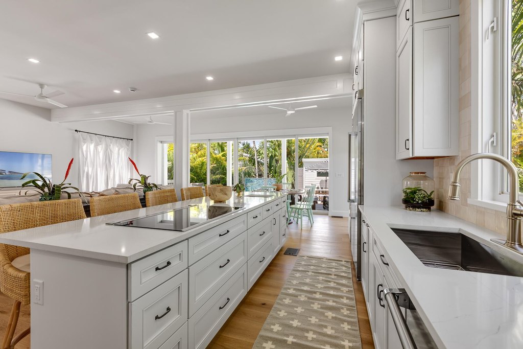 Key West, Florida, 33040, United States, 5 Bedrooms Bedrooms, ,4 BathroomsBathrooms,Residential,Forsale,1944401